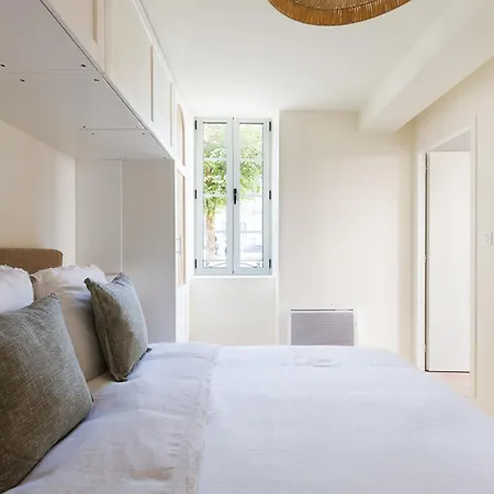 شقة 2 Pieces D'architecte Face Aux Thermes *